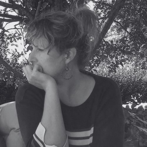 sandrine-jacqmin-animatrice-gravure Profil noir et blanc d'une femme